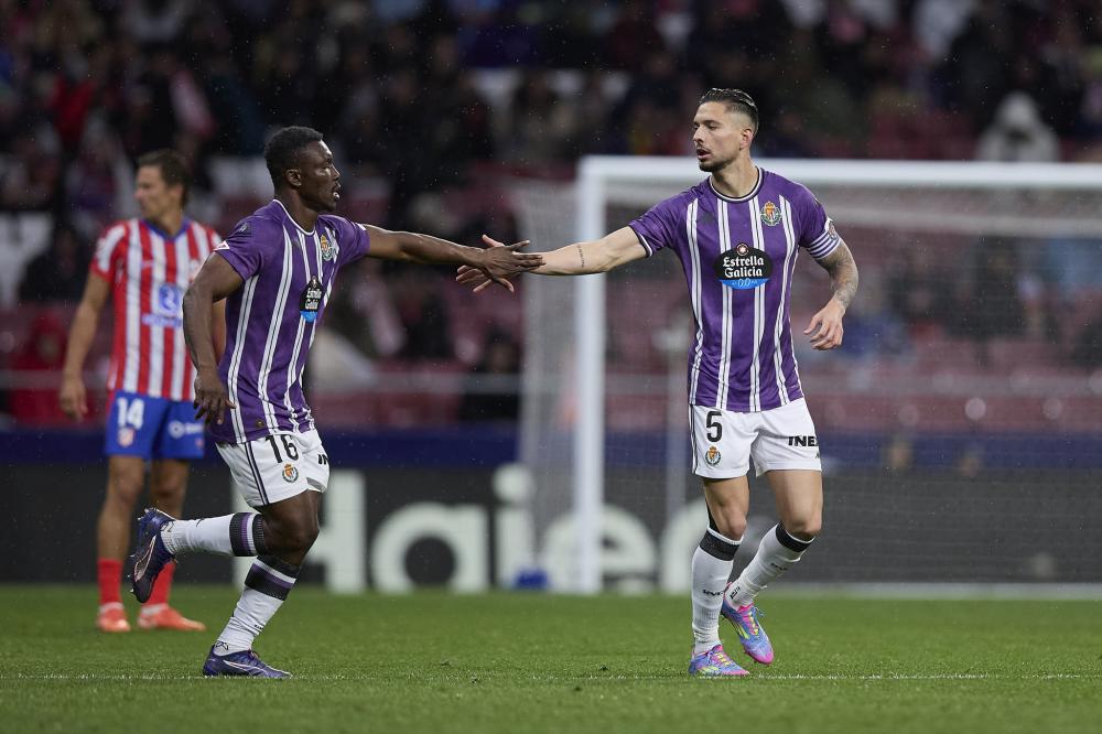 依赖于大量 依赖于大量